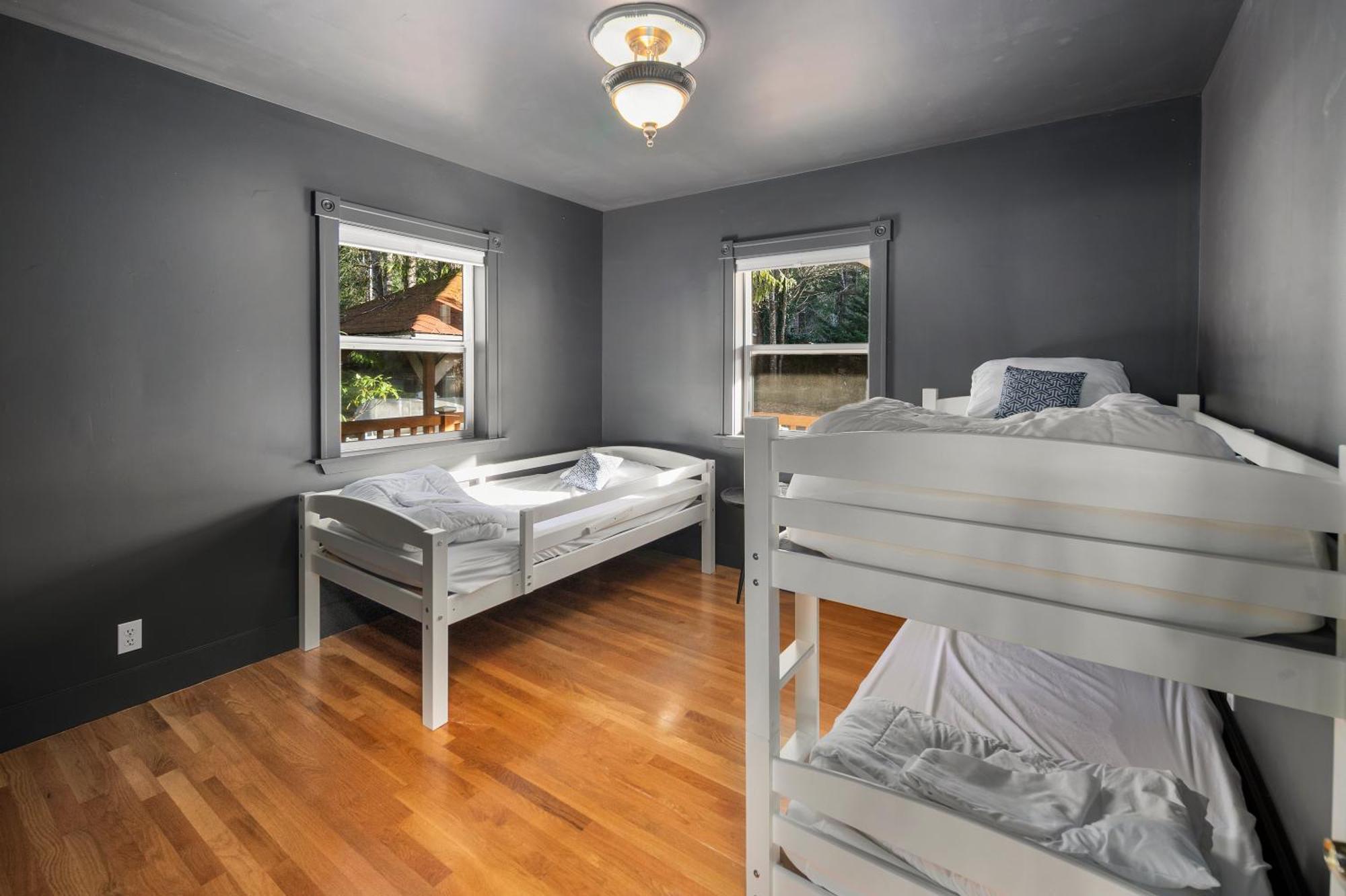 Robin Hood Village Resort Union Room photo